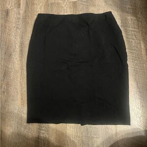 Women’s Old Navy Classic Black Pencil Skirt
